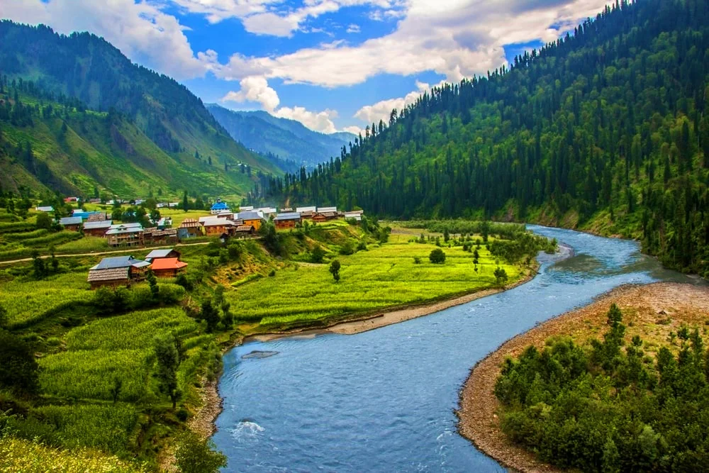 Neelum-valley-aa-min